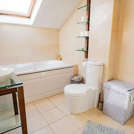 Holiday home Mayfair Galway