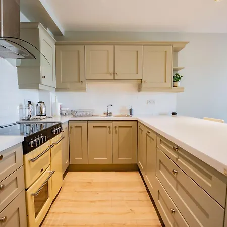 Holiday home Mayfair Galway