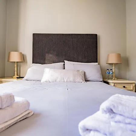 Mayfair Semesterbostad